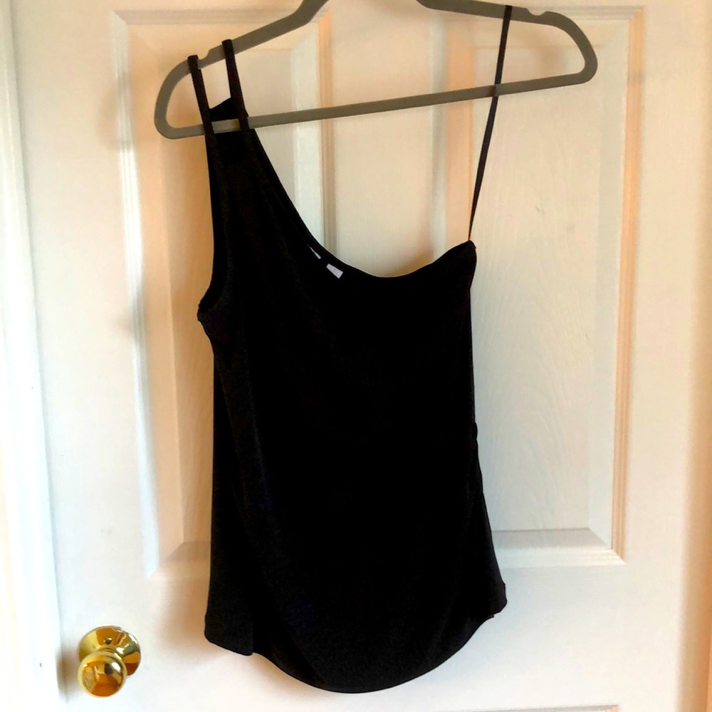 NWT Black One Shoulder Stretch  Tank medium